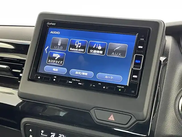 ホンダ Ｎ ＢＯＸ カスタム L ターボ 埼玉県 2022(令4)年 2.7万km プラチナホワイトパール 純正ナビ　バックカメラ　両側パワースライドドア　ＥＴＣ　前後ドライブレコーダー　ＬＥＤヘッドライト　パドルシフト　Ｂｌｕｅｔｏｏｔｈ　地デジＴＶ　ホンダセンシング　アダプティブクルーズ　シートヒーター
