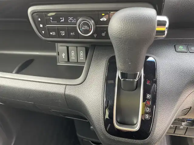 ホンダ Ｎ ＢＯＸ カスタム L 石川県 2021(令3)年 2.6万km ミッドナイトブルービームM 純正メモリーナビ/純正CD/DVD/フルセグTV/バックカメラ/LEDヘッドライト/ETC/ドライブレコーダー/両側パワースライドドア/ホンダセンシング/レーダークルーズ/純正アルミホイール/スマートキー/プッシュスタート/シートヒーター/保証書