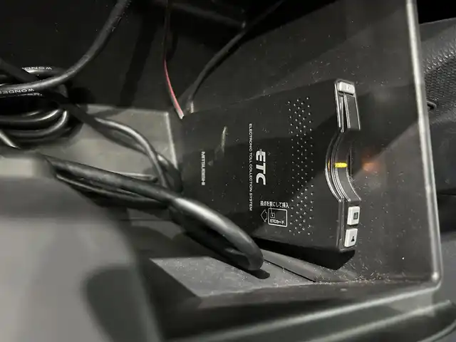スズキ ソリオ バンディット DJE ブレーキSⅡ 鹿児島県 2015(平27)年 3.8万km スチールシルバーM 社外有機EL10インチフローティングナビ（CN-F1X10GD）/バックカメラ/両側パワースライドドア/社外ETC/レーダーブレーキサポートII/クルーズコントロール/フルセグTV/LEDヘッドライト/オートライト/シートバックテーブル/ステアリングリモコン/純正フロアマット/純正15インチアルミホイール/パワーステアリング/パワーウィンドウ/プッシュスタート/スマートキー