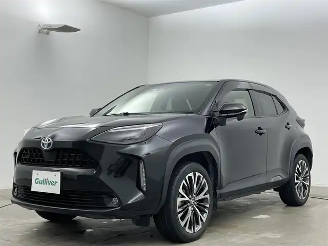 トヨタ ヤリスクロス ハイブリッド Z 岡山県 2020(令2)年 5.3万km ブラックマイカ 純正8インチディスプレイオーディオ(ナビ付)	/【フルセグ/Bluetooth/CarPlay】		/バックカメラ		/純正18inアルミホイール+サマータイヤ：装着			/レーダークルーズコントロール		/ビルトインETC		/LEDヘッドライト（AUTO機能付き）	/オートハイビーム	/シートヒーター		/横滑り防止機能		/衝突軽減システム		/車線逸脱防止システム		/ドライブレコーダー				/スマートキー		/ステアリングスイッチ		/プッシュスタート		/コーナーセンサー		/ドアバイザー		/純正フロアマット		/新車保証書/取扱説明書/スペアキー×1