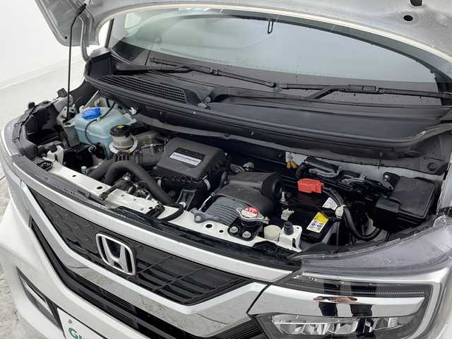 ホンダ Ｎ ＢＯＸ カスタム G L ターボ ホンダセンシング 宮城県 2020(令2)年 3.1万km プラチナホワイトパール ホンダセンシング/・衝突軽減ブレーキ/・レーンキープアシスト/・アダプティブクルーズコントロール/・オートハイビームアシスト/純正8インチナビ/・CD.DVD.SD.BT.USB/フルセグTV/バックモニター/両側パワースライドドア/ハーフレザーシート/前席シートヒーター/純正ドライブレコーダー/ビルトインETC/LEDヘッドライト/LEDフォグランプ/アイドリングストップ/横滑り防止装置/プッシュスタート/スマートキー/純正15インチアルミホイール/純正フロアマット/ロールサンシェード