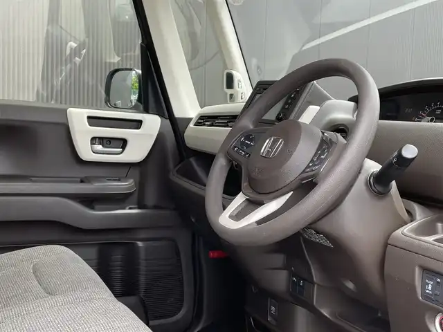 ホンダ Ｎ ＢＯＸ L 道南・函館 2021(令3)年 2.6万km ブリティッシュグリーンP ナビ（FM/AM）/4WD /PD(片側) /シートヒーター /ABS /ACC /LKA /コーナーセンサー /Bカメラ /LEDヘッドライト