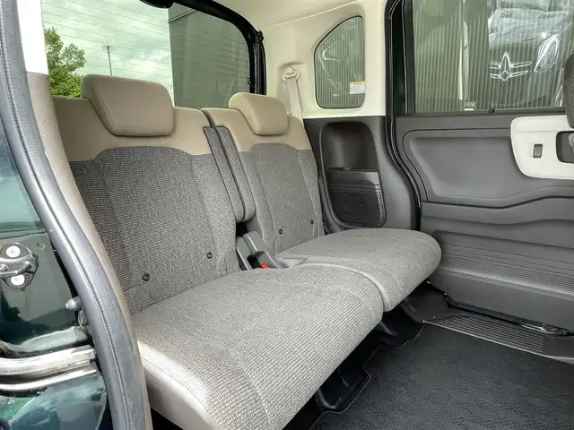 ホンダ Ｎ ＢＯＸ L 道南・函館 2021(令3)年 2.6万km ブリティッシュグリーンP ナビ（FM/AM）/4WD /PD(片側) /シートヒーター /ABS /ACC /LKA /コーナーセンサー /Bカメラ /LEDヘッドライト