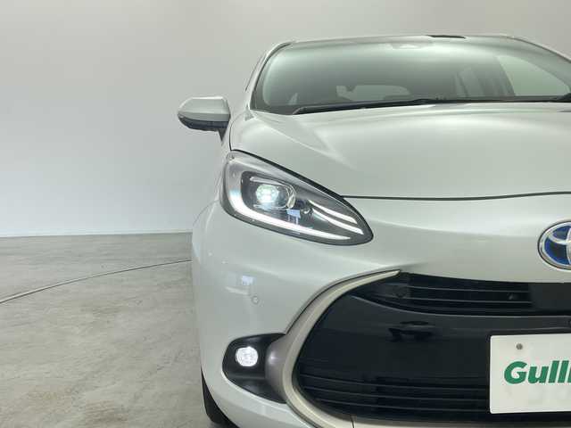 トヨタ アクア Z 群馬県 2023(令5)年 0.4万km プラチナホワイトパールマイカ 純正１０．５型ナビ　フルセグＴＶ　全周囲カメラ　ビルトインＥＴＣ　ハーフレザーシート　シートヒーター　パワーシート　ステアリングヒーター　ＢＳＭ　アダプティブクルーズコントロール　スマートキー　禁煙車