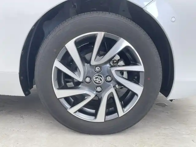 トヨタ アクア Z 群馬県 2023(令5)年 0.4万km プラチナホワイトパールマイカ 純正１０．５型ナビ　フルセグＴＶ　全周囲カメラ　ビルトインＥＴＣ　ハーフレザーシート　シートヒーター　パワーシート　ステアリングヒーター　ＢＳＭ　アダプティブクルーズコントロール　スマートキー　禁煙車
