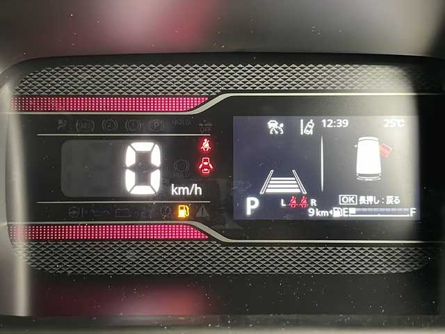 スズキ スペーシア カスタム HYBRID XS 道央・札幌 2024(令6)年 0.1万km未満 スチールシルバーメタリック/ブルーイッシュブラックパール ・4WD/・寒冷地仕様/・純正メモリーナビ&フルセグ&CD&DVD&BT&Applecarplay&Androioauto&USB&ipod&HDMI/・スズキセーフティサポート/・ヘッドアップディスプレイ/・デュアルセンサーブレーキサポート/・レーンディパーチャープリペンション/・アダプティブクルーズコントロール/・標識認識機能/・先行車発進お知らせ/・レーンキープアシスト/・全方位カメラ/・両側パワースライドドア/・シートヒーター/・ハンドルヒーター/・革巻きステアリング/・ステアリングスイッチ/・電動パーキングホールド/・後席パーソナルテーブル/・スリムサーキュレーター/・オートライト/・LEDヘッドライト/・LEDフォグランプ/・ヘッドライトレベライザー/・プッシュスタート/・アイドリングストップ/・スマートキー/・横滑り防止