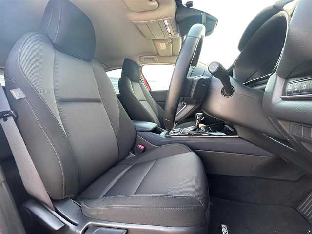 マツダ ＣＸ－３０ 20S プロアクティブ 大阪府 2020(令2)年 6.3万km ソウルレッドクリスタルM 純正１０．２５インチナビ/   フルセグTV/CD/DVD/Bluetooth/USB/バックモニター/衝突軽減ブレーキ/横滑り防止装置/コーナーセンサー/ＢＳＭ/ヘッドアップディスプレイ/レーダークルーズコントロール/レーンキープアシスト/パドルシフト/アイドリングストップ/電動リアゲート/純正18インチアルミホイール/純正フロアマット/プッシュスタート/スマートキー/ＥＴＣ/ＬＥＤ/禁煙車