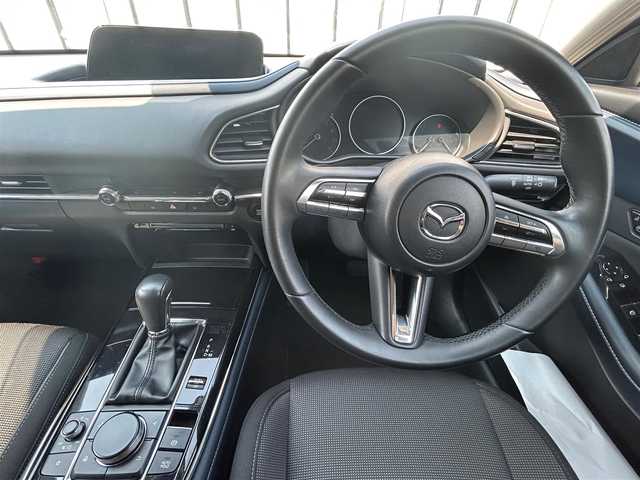 マツダ ＣＸ－３０ 20S プロアクティブ 大阪府 2020(令2)年 6.3万km ソウルレッドクリスタルM 純正１０．２５インチナビ/   フルセグTV/CD/DVD/Bluetooth/USB/バックモニター/衝突軽減ブレーキ/横滑り防止装置/コーナーセンサー/ＢＳＭ/ヘッドアップディスプレイ/レーダークルーズコントロール/レーンキープアシスト/パドルシフト/アイドリングストップ/電動リアゲート/純正18インチアルミホイール/純正フロアマット/プッシュスタート/スマートキー/ＥＴＣ/ＬＥＤ/禁煙車