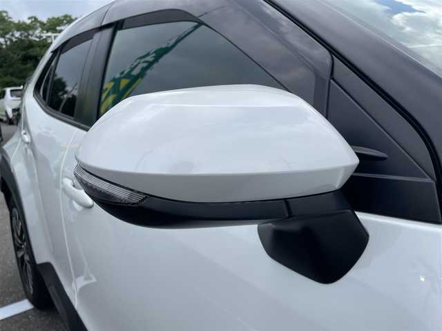 トヨタ ヤリスクロス ハイブリッド Z 青森県 2023(令5)年 3.4万km プラチナホワイトパールマイカ 純正ナビ/フルセグTV/BT/バックカメラ/トヨタセーフティセンス（LTA/PGS/BSM）/ETC/ステアリングヒーター/D席パワーシート/前席シートヒーター/アダプティブクルーズコントロール/TVキャンセラー/AC100V1500Wアクセサリー