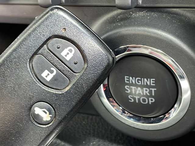 トヨタ ８６ GT リミテッド 愛知県 2016(平28)年 1.9万km クリスタルホワイトパール SDナビ（SDあり）/モデリスタエアロ/クルーズコントロール/シートヒーター/フルセグ/Bluetooth/バックカメラ/純正アルミホイール/LEDヘッドライト/パドルシフト/ドライブレコーダー/ETC/ステアリングスイッチ/スマートキー/プッシュスタート