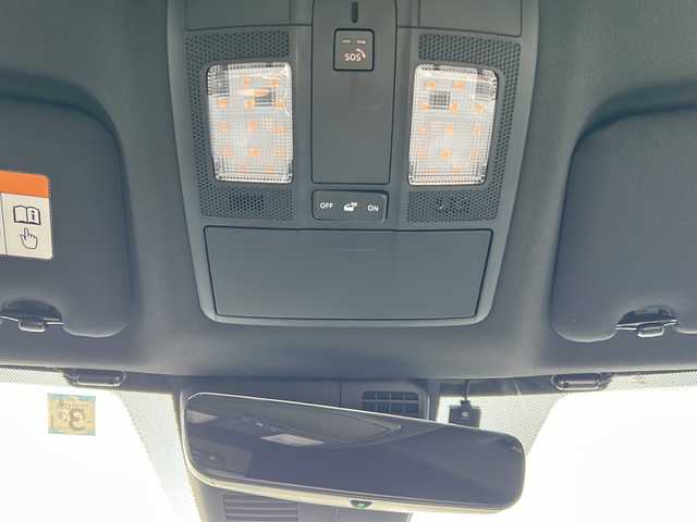 マツダ ＣＸ－８ XD ブラックトーンエディション 岐阜県 2023(令5)年 3.1万km ロジウムホワイトプレミアムメタリック 登録時走行距離30733km/純正１０．２型SDナビ　/Blue tooth/CD/DVD可/フルセグテレビ　/全方位カメラ　/後席モニター/レーダークルーズコントロール/ハーフレザーシート　/パワーシート前席　/シートヒーター前席・２列目シート　/社外フロアマット/ＬＥＤヘッドライト　/オートライト/コーナーセンサー前後　/レーンキープアシスト　/エアバッグW＋サイド/ＥＴＣ/プッシュスタート/エアコンWAC/純正19アルミホイール/ドアバイザー/ウィンカーミラー/ブラインドスポットモニター/ステアリングヒーター/電動リアゲート/置くだけ充電スポット/車窓サンシェード