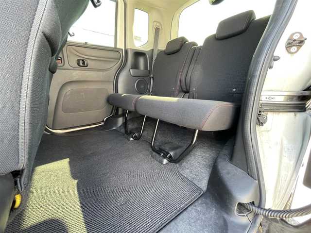 ホンダ Ｎ ＢＯＸ カスタム G Lパッケージ 道央・札幌 2016(平28)年 8.4万km プレミアムホワイトパールⅡ (株)IDOMが運営する【じしゃロン札幌豊平店】の自社ローン対象車両になります。こちらは現金ご利用時の価格です。/自社ローンご希望の方は別途その旨お申付け下さい。/ワンセグテレビ/AM/FM/iPod/プッシュスタート/アイドリングストップ/ETC/バックカメラ/ECON/シートヒーター/チップアップシート/ドアバイザー