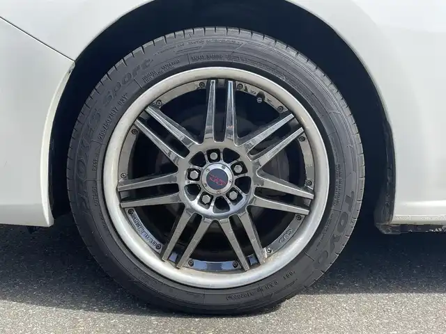 スバル インプレッサ スポーツ 2．0i－L アイサイト 秋田県 2017(平29)年 10.7万km クリスタルホワイトP (株)IDOMが運営する【じしゃロン鳩ヶ谷店】の自社ローン専用車両になりますこちらは現金またはオートローンご利用時の価格です。自社ローンご希望の方は別途その旨お申付け下さい/アイサイトver.3/衝突危険警告/プリクラッシュブレーキ/プリクラッシュブレーキアシスト/後退時ブレーキアシスト/全車速追従機能付きクルーズコントロール/AT誤発進抑制制御/AT誤後進抑制制御/アクティブレーンキープ/車線逸脱警告/ふらつき警告/先行車発進お知らせ機能/ブラインドスポットモニター/社外ナビ【CD/DVD/MSV/USB/AUX/VTR/iPod】/バックカメラ/後方コーナーセンサー/前後ドライブレコーダー/パドルシフト/LEDヘッドライト