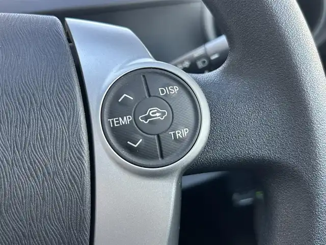 トヨタ アクア S 静岡県 2012(平24)年 5.3万km ブラックマイカ 純正7インチナビ/（USB/BT/CD/FM/AM/SD/HDD）/フルセグTV/バックカメラ/ETC/オートライト/シートヒーター/スマートキー/プッシュスタート/スペアタイヤ/オートエアコン/純正16AW
