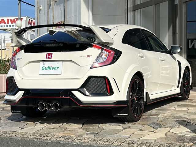 ホンダ シビック タイプR 静岡県 2019(令1)年 1.3万km 白 ワンオーナー/純正ナビ/（FM/AM/フルセグ/SD/ipod/Bluetooth/AUX/USB）/主要装備/・バックカメラ/・純正フルエアロパーツ/・ドライブレコーダー/・クルーズコントロール/・ブレーキホールド/・ステアリングリモコン/・ETC/・純正フロアマット/・純正アルミホイール/・LEDヘッドライト/・スマートキー/・スペアキー×１