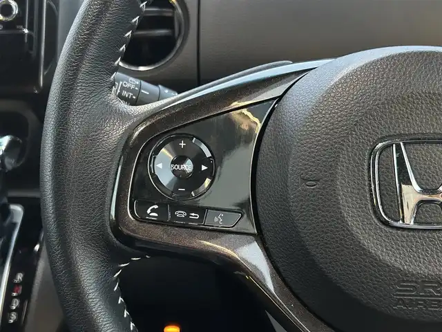 ホンダ Ｎ ＢＯＸ カスタム G L ターボ ホンダセンシング 島根県 2019(令1)年 1.5万km プラチナホワイトパール 登録時走行距離14436km/Gathersナビ(Bluetooth・AM・FM・CD・DVD)/フルセグTV/バックカメラ/ホンダセンシング/・衝突被害軽減ブレーキ/・誤発進抑制機能/・後方誤発進抑制機能/・歩行者事故低減ステアリング/・車線維持支援システム/・アダプティブクルーズコントロール/・先行車発進お知らせ機能/コーナーセンサー/ドライブレコーダー/ETC/プラズマクラスター技術搭載フルオートエアコン/両側パワースライドドア/前席エアバッグ/サイドカーテンエアバッグ/アレルクリーンシート/ブラック塗装純正15インチAW/パドルシフト/LEDヘッドライト/オートハイビーム/フォグランプ/禁煙車
