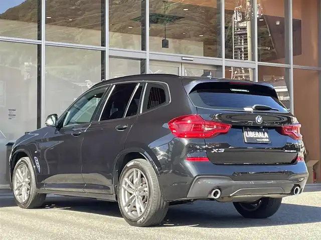 ＢＭＷ Ｘ３ xDrive20d Mスポーツ 福岡県 2018(平30)年 4.1万km サファイアブラックP 黒レザーシート　/全席シートヒーター　/パワーシート　/ナビ　/３６０°カメラ　/フルセグＴＶ　/ＨＵＤ　/ＣＤ／ＤＶＤ　/ＡＣＣ　/ＢＳＭ　/ＬＫＡ　/パワーバックドア　/コンフォートアクセス　/純正１９ｉｎｃｈＡＷ　/ＥＴＣ