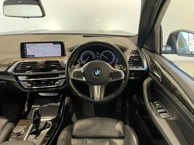 ＢＭＷ Ｘ３ xDrive20d Mスポーツ 福岡県 2018(平30)年 4.1万km サファイアブラックP 黒レザーシート　/全席シートヒーター　/パワーシート　/ナビ　/３６０°カメラ　/フルセグＴＶ　/ＨＵＤ　/ＣＤ／ＤＶＤ　/ＡＣＣ　/ＢＳＭ　/ＬＫＡ　/パワーバックドア　/コンフォートアクセス　/純正１９ｉｎｃｈＡＷ　/ＥＴＣ