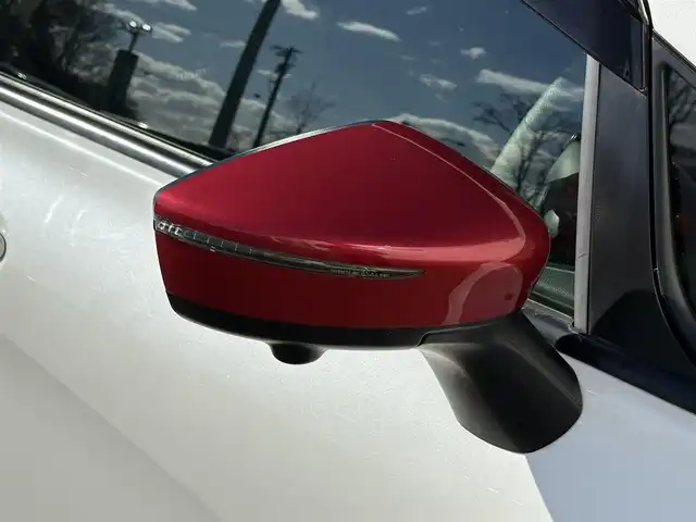 日産 ノート 岩手県 2020(令2)年 1.8万km ブリリアントホワイトパール 禁煙車/nismoシート/全方位カメラ/追従型クルーズコントロール/デジタルインナーミラー/純正ナビ/→フルセグTV/Bluetooth/CD/DVD/FM/AM/バックカメラ/ステアリングスイッチ/レーンキープアシスト/衝突軽減システム/横滑り防止装置/前後コーナーセンサー/オートライト/LEDヘッドライト/LEDフォグライト/〇プッシュスタート/〇電動格納ミラー/〇ウィンカーミラー/〇ドアバイザー/〇フロアマット/〇シガーソケット/〇スマートキー/〇スペアキー/純正前後ドライブレコーダー/ETC