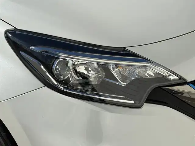 日産 ノート 岩手県 2020(令2)年 1.8万km ブリリアントホワイトパール 禁煙車/nismoシート/全方位カメラ/追従型クルーズコントロール/デジタルインナーミラー/純正ナビ/→フルセグTV/Bluetooth/CD/DVD/FM/AM/バックカメラ/ステアリングスイッチ/レーンキープアシスト/衝突軽減システム/横滑り防止装置/前後コーナーセンサー/オートライト/LEDヘッドライト/LEDフォグライト/〇プッシュスタート/〇電動格納ミラー/〇ウィンカーミラー/〇ドアバイザー/〇フロアマット/〇シガーソケット/〇スマートキー/〇スペアキー/純正前後ドライブレコーダー/ETC