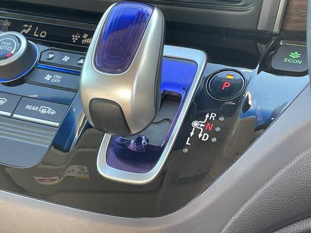 ホンダ フリード ハイブリット G ホンダセンシング 千葉県 2017(平29)年 5.7万km ホワイトオーキッドパール モデューロエアロ　モデューロアルミ　９型ナビＶＸＭ－１７５ＶＦＮｉ　フリップダウンモニター　バックカメラ　両側電動スライドドア　ＢＴ　ドラレコ　ETC　レーダークルーズ　LEDライト　オートライト