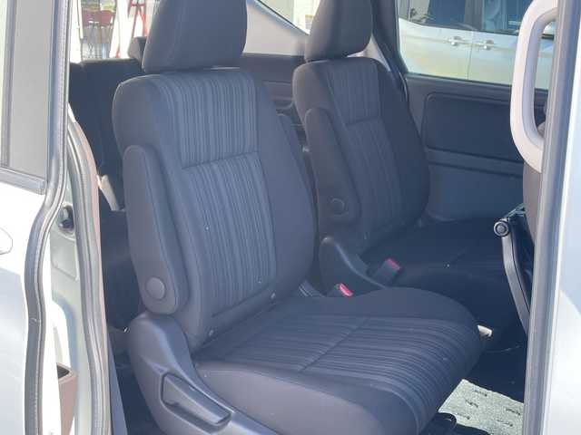 ホンダ フリード ハイブリット G ホンダセンシング 千葉県 2017(平29)年 5.7万km ホワイトオーキッドパール モデューロエアロ　モデューロアルミ　９型ナビＶＸＭ－１７５ＶＦＮｉ　フリップダウンモニター　バックカメラ　両側電動スライドドア　ＢＴ　ドラレコ　ETC　レーダークルーズ　LEDライト　オートライト