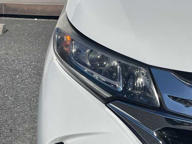 ホンダ フリード ハイブリット G ホンダセンシング 千葉県 2017(平29)年 5.7万km ホワイトオーキッドパール モデューロエアロ　モデューロアルミ　９型ナビＶＸＭ－１７５ＶＦＮｉ　フリップダウンモニター　バックカメラ　両側電動スライドドア　ＢＴ　ドラレコ　ETC　レーダークルーズ　LEDライト　オートライト