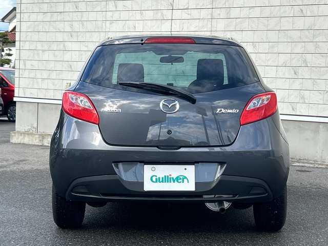 マツダ デミオ 13C 山形県 2014(平26)年 6.4万km メテオグレーマイカ ハロゲンヘッドライト/電動格納ミラー/パワーウインドウ/社外フロアマット/リモコンキー/スペアキー/冬タイヤ積載/取扱説明書