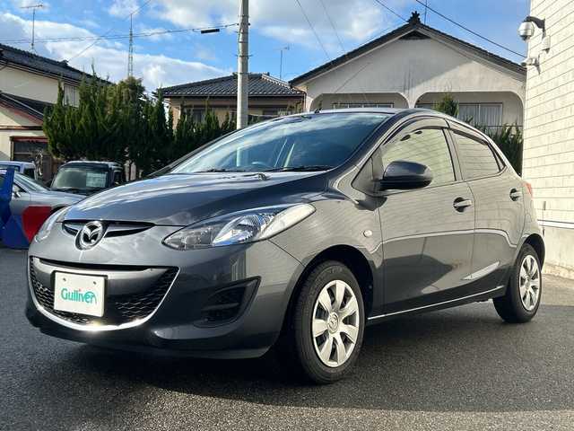 マツダ デミオ 13C 山形県 2014(平26)年 6.4万km メテオグレーマイカ ハロゲンヘッドライト/電動格納ミラー/パワーウインドウ/社外フロアマット/リモコンキー/スペアキー/冬タイヤ積載/取扱説明書