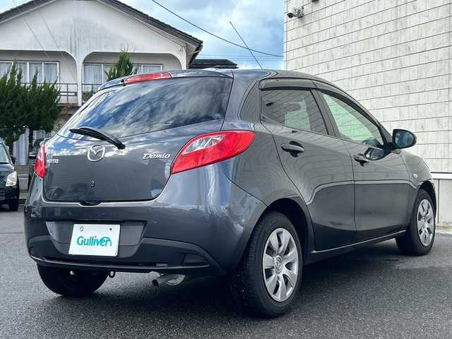 マツダ デミオ 13C 山形県 2014(平26)年 6.4万km メテオグレーマイカ ハロゲンヘッドライト/電動格納ミラー/パワーウインドウ/社外フロアマット/リモコンキー/スペアキー/冬タイヤ積載/取扱説明書