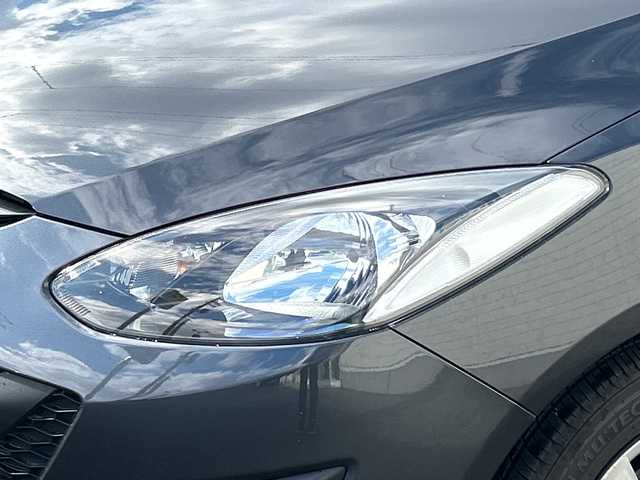 マツダ デミオ 13C 山形県 2014(平26)年 6.4万km メテオグレーマイカ ハロゲンヘッドライト/電動格納ミラー/パワーウインドウ/社外フロアマット/リモコンキー/スペアキー/冬タイヤ積載/取扱説明書