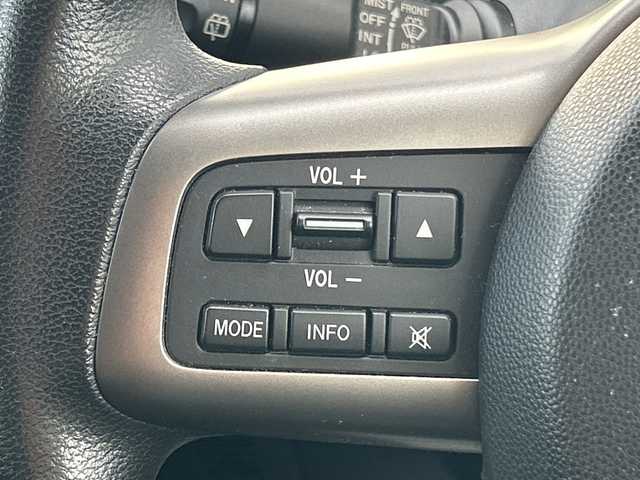 マツダ デミオ 13C 山形県 2014(平26)年 6.4万km メテオグレーマイカ ハロゲンヘッドライト/電動格納ミラー/パワーウインドウ/社外フロアマット/リモコンキー/スペアキー/冬タイヤ積載/取扱説明書