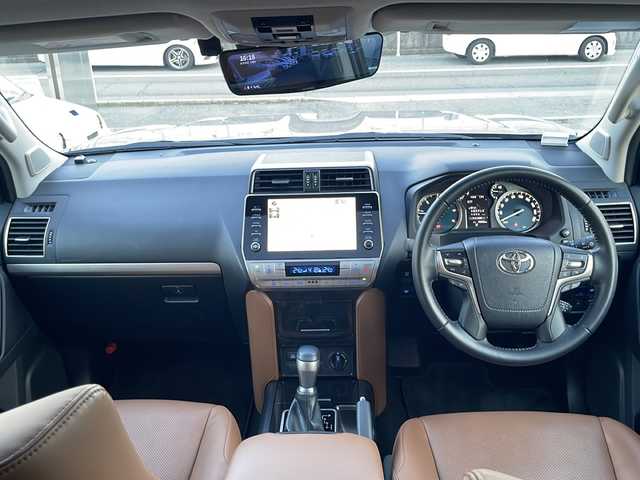 トヨタ ランドクルーザー プラド TX-L 70thアニバーサリーLTD 兵庫県 2022(令4)年 4.7万km アバンギャルドブロンズメタリック ワンオーナー/保証書・取説・有/純正メモリーナビ・フルセグ・BT・FM・AM・USB/バックカメラ/全周囲カメラ/ETC2.0/追尾機能付きクルーズコントロール/車線逸脱防止支援システム/衝突被害軽減ブレーキ/クリアランスソナー/パーキングアシストブレーキ/ブラインドスポットミラー/ロードサインアシスト/ヘッドレストモニター/オートハイビーム/サンルーフ/サンルーフバイザー/ルーフキャリア/ダウンヒルアシスト/リフトアップ/ヒッチキャリア/前後ドライブレコーダー付きデジタルインナーミラー/プッシュスタート/スマートキー×2/純正フロアマット/純正サスペンション有/純正ホイール有/シートヒーター/シートクーラー