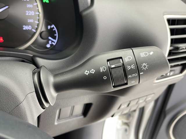 レクサス ＮＸ 300 ブラックシークエンス 千葉県 2018(平30)年 6.8万km ソニッククォーツ 禁煙車/純正メモリーナビ/フルセグTV/AM/FM/CD/DVD/Bluetooth/バックカメラ/プリクラッシュセーフティ/レーンディパーチャーアラート/オートマチックハイビーム/レーダークルーズコントロール/ブラインドスポットモニター/レザーシート/パワーシート（運転席/助手席）/シートメモリ（運転席）/シートヒーター/革巻きステアリング/ステアリングヒーター/ステアリングスイッチ/パドルシフト/ETC/前後ドライブレコーダー/パワーバックドア/電子パーキング/ブレーキホールド/アイドリングストップ/スマートキー/スペアキー×１/カードキー×１/トノカバー/プッシュスタート/LEDヘッドライト/純正ヘッドライト/ドアバイザー/保証書/取り扱い説明書
