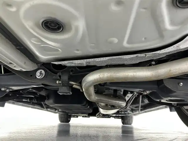 トヨタ ヴェルファイア Z Gエディション 佐賀県 2019(平31)年 1.6万km ホワイトパールクリスタルシャイン 社外アルパイン製11インチナビ（EX11Z）/（フルセグTV.CD.DVD.Bluetooth）/サンルーフ/3眼LEDヘッドライト/衝突被害軽減システム/レーダークルーズコントロール/クリアランスソナー/ロードサインアシスト/パーキングサポートブレーキ/レーンアシスト/オートマチックハイビーム/オートライト/前後ドライブレコーダー/シーケンシャルウィンカー/ビルトインETC/両側パワースライドドア/ステアリングヒーター/メモリーシート/運転席・助手席シートヒーター/運転席・助手席エアシート/合皮シート/オートワイパー/後席サンシェード/純正フロアマット/純正18インチアルミホイール