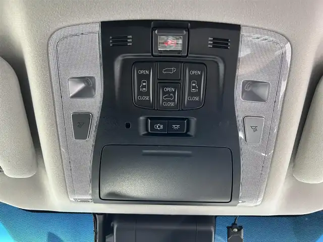 トヨタ ヴェルファイア Z Gエディション 佐賀県 2019(平31)年 1.6万km ホワイトパールクリスタルシャイン 社外アルパイン製11インチナビ（EX11Z）/（フルセグTV.CD.DVD.Bluetooth）/サンルーフ/3眼LEDヘッドライト/衝突被害軽減システム/レーダークルーズコントロール/クリアランスソナー/ロードサインアシスト/パーキングサポートブレーキ/レーンアシスト/オートマチックハイビーム/オートライト/前後ドライブレコーダー/シーケンシャルウィンカー/ビルトインETC/両側パワースライドドア/ステアリングヒーター/メモリーシート/運転席・助手席シートヒーター/運転席・助手席エアシート/合皮シート/オートワイパー/後席サンシェード/純正フロアマット/純正18インチアルミホイール