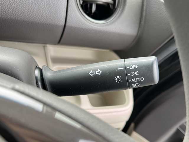 ホンダ Ｎ ＢＯＸ G L ホンダセンシング 岐阜県 2020(令2)年 0.9万km クリスタルブラックパール 純正ＳＤナビ　/ＥＴＣ　/前後ドライブレコーダー　/バックカメラ　/レーダークルーズコントロール　/衝突軽減システム　/横滑り防止装置　/レーンキープアシスト　/片側パワスラ　/ＬＥＤヘッドライト　/オートライト　/スマートキー/プッシュスタート/スペアキー/純正フロアマット/ドアバイザー