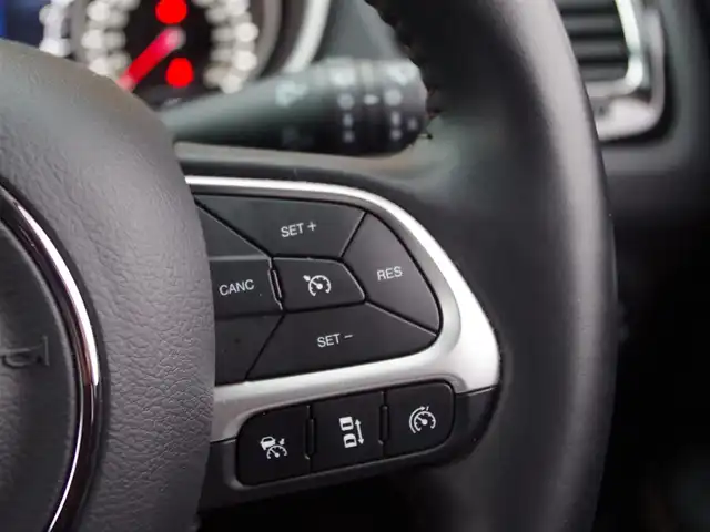 クライスラー・ジープ ジープ コンパス リミテッド 埼玉県 2019(令1)年 2.4万km 青 1オーナー /ブラックハーフレザーシート /アダプティブクルーズコントロール /beatsサウンド /CarPlay /パークセンサー /ブライドスポットモニター/純正ナビ /バックカメラ /ETC /フルセグTV /前席シートヒーター