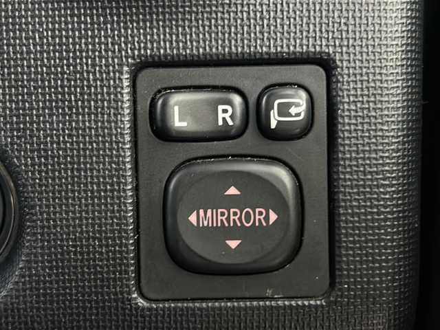 トヨタ ポルテ F 愛知県 2015(平27)年 8.2万km ダークブラウンマイカメタリック 純正7インチナビ/フルセグＴＶ　/ＣＤ／ＤＶＤ／Bluetooth/バックカメラ　/片側電動スライドドア　/スマートキー　/プッシュスタート　/ＥＴＣ　/横滑り防止機能/オートライト /サイドエアバック /カーテンエアバック