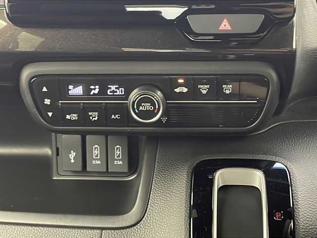 ホンダ Ｎ ＢＯＸ カスタム G L ターボ ホンダセンシング 宮城県 2018(平30)年 1.7万km シャイニンググレーM ターボ/ホンダセンシング/両側パワースライドドア/純正ナビ/(CD/DVD)/バックカメラ/ETC/レーダークルーズコントロール/ハーフレザー/プッシュスタート/スマートキー/スペアキー/オートライト/オートマチックハイビーム/LEDヘッドライト/フォグランプ/純正フロアマット/純正15インチアルミホイール
