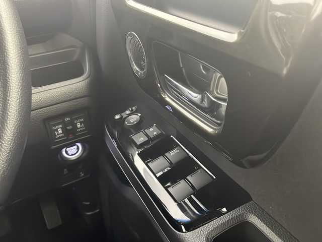 ホンダ Ｎ ＢＯＸ カスタム G L ターボ ホンダセンシング 宮城県 2018(平30)年 1.7万km シャイニンググレーM ターボ/ホンダセンシング/両側パワースライドドア/純正ナビ/(CD/DVD)/バックカメラ/ETC/レーダークルーズコントロール/ハーフレザー/プッシュスタート/スマートキー/スペアキー/オートライト/オートマチックハイビーム/LEDヘッドライト/フォグランプ/純正フロアマット/純正15インチアルミホイール