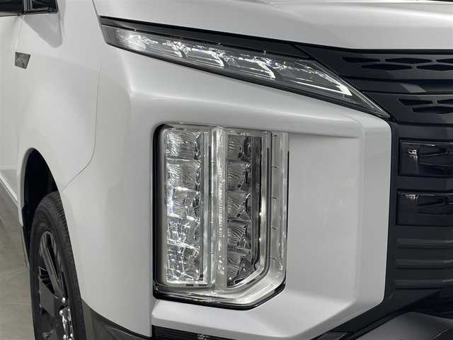 三菱 デリカＤ：５ シャモニー 埼玉県 2025(令7)年 0.1万km未満 ホワイトダイヤモンド 登録済未使用車 11型ナビ 後席 全方位 BSM レーダークルーズコントロール　レーンアシスト　シートヒーター　ハンドルヒーター　電動リアゲート　AC100V　