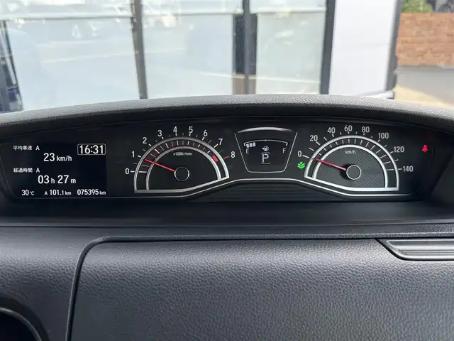 ホンダ Ｎ ＢＯＸ カスタム G EX ホンダセンシング 宮城県 2017(平29)年 7.6万km ブリリアントスポーティブルーメタリック2トーン 登録時走行距離75395km/ホンダセンシング/・衝突軽減/・レーンキープ/・横滑り防止/・/ナビ【Gathers】/・フルセグ/・BT/・AM/FM/・CD/DVD/両側パワースライドドア/クルーズコントロール/ドアバイザー