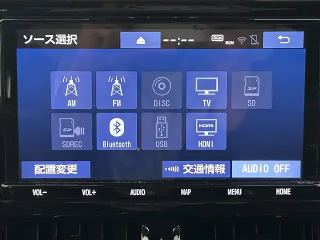 トヨタ カローラ スポーツ ハイブリッドG Z 兵庫県 2018(平30)年 6.7万km ホワイトパールクリスタルシャイン 純正9インチSDナビ/BTオーディオ/バックカメラ　/前後ドライブレコーダー/ビルトインETC/レーダークルーズコントロール（追従走行アリ）/電動パーキングブレーキ/オートホールド/LEDオートライト/ツイーター/純正アルミホイール/スペアキー付き