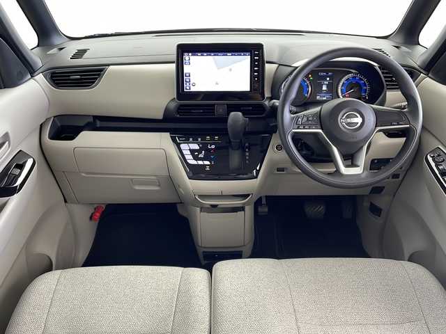 日産 ルークス X 鹿児島県 2023(令5)年 0.7万km Ｄグリーン ワンオーナー/純正9インチSDナビ/(BT/AM/FM/フルセグTV)/片側パワースライドドア/アラウンドビューモニター/バックカメラ/オートマチックハイビーム/後席サーキュレーター/純正ドライブレコーダー/前後コーナーセンサー/レーンキープアシスト/LEDヘッドライト/ベンチシート/純正フロアマット/アイドリングストップ/保証書/取扱説明書
