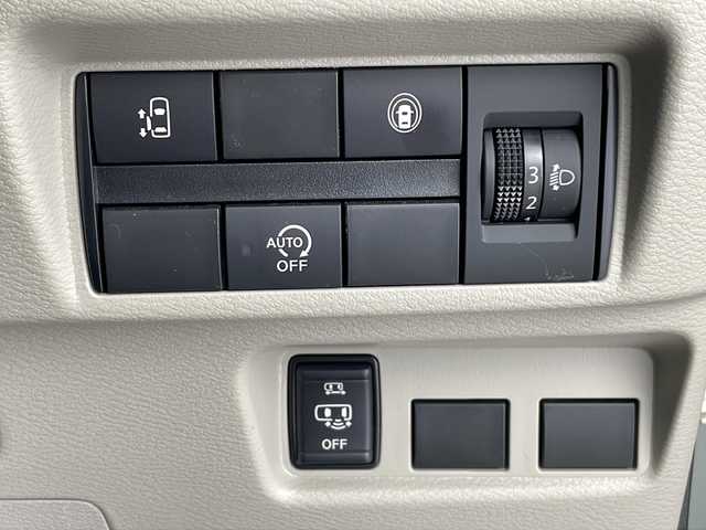 日産 ルークス X 鹿児島県 2023(令5)年 0.7万km Ｄグリーン ワンオーナー/純正9インチSDナビ/(BT/AM/FM/フルセグTV)/片側パワースライドドア/アラウンドビューモニター/バックカメラ/オートマチックハイビーム/後席サーキュレーター/純正ドライブレコーダー/前後コーナーセンサー/レーンキープアシスト/LEDヘッドライト/ベンチシート/純正フロアマット/アイドリングストップ/保証書/取扱説明書