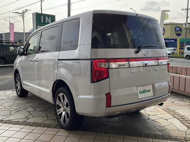 三菱 デリカＤ：５ P 静岡県 2025(令7)年 0.1万km未満 ホワイトダイヤモンド 【小売り済、発注不可】