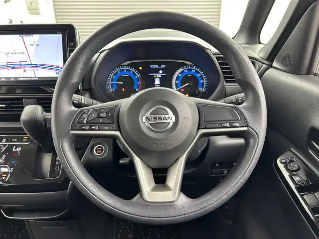 日産 ルークス ハイウェイスター X 三重県 2021(令3)年 2.8万km パープルⅡ 純正９型ナビ　/【CD/DVD/SD/Bluetooth】/地デジ対応TV/全方位　/エマージェンシーブレーキ　/車線逸脱警報　/先行車発進お知らせ　/道路／速度標識表示　/前後クリアランスソナー　/ＬＥＤヘッドライト　/オートライト／オートハイビーム機能　/片側パワスラ/スペアキー有り