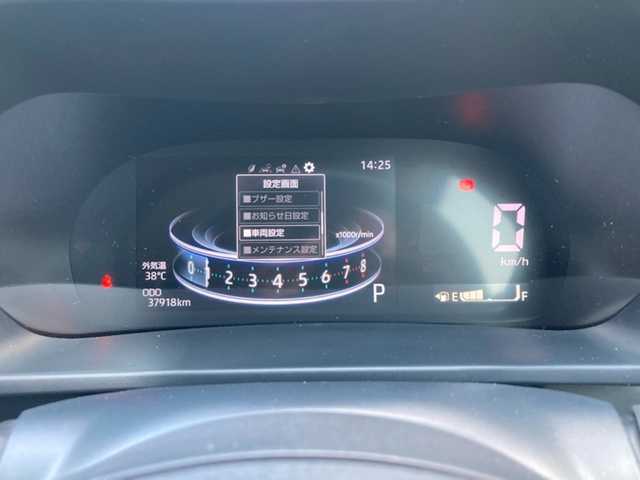 トヨタ ライズ G 愛媛県 2022(令4)年 3.8万km ファイアークォーツレッドM 1オーナー /純正ディスプレイオーディオ /・Bluetooth/USB /全方位モニター /衝突軽減ブレーキ /レーンキープアシスト /先行車発進お知らせ /標識認識機能 /ふらつき警報 /コーナーセンサー /ビルトインETC2.0/取扱説明書/保証書/プッシュスタート/・スペアキー