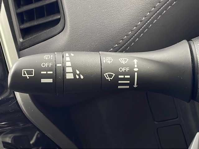 日産 セレナ e－パワー ハイウェイスター V 岐阜県 2020(令2)年 6.8万km ブリリアントホワイトパール 純正10インチナビ/CD/DVD/Blu-ray/USB/Bluetooth/フルセグ/両側パワースライドドア/プロパイロット/ステアリングヒーター/パーキングアシスト/ステアリングスイッチ/ETC/ドライブレコーダー/純正フロアマット/純正ドアバイザー/純正15インチアルミホイール